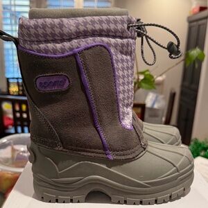 Sporto Charcoal and Lavender Snow Boots